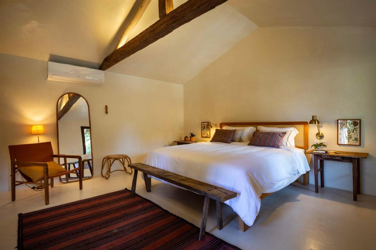 Na Praca Hotel Trancoso Bagian luar foto